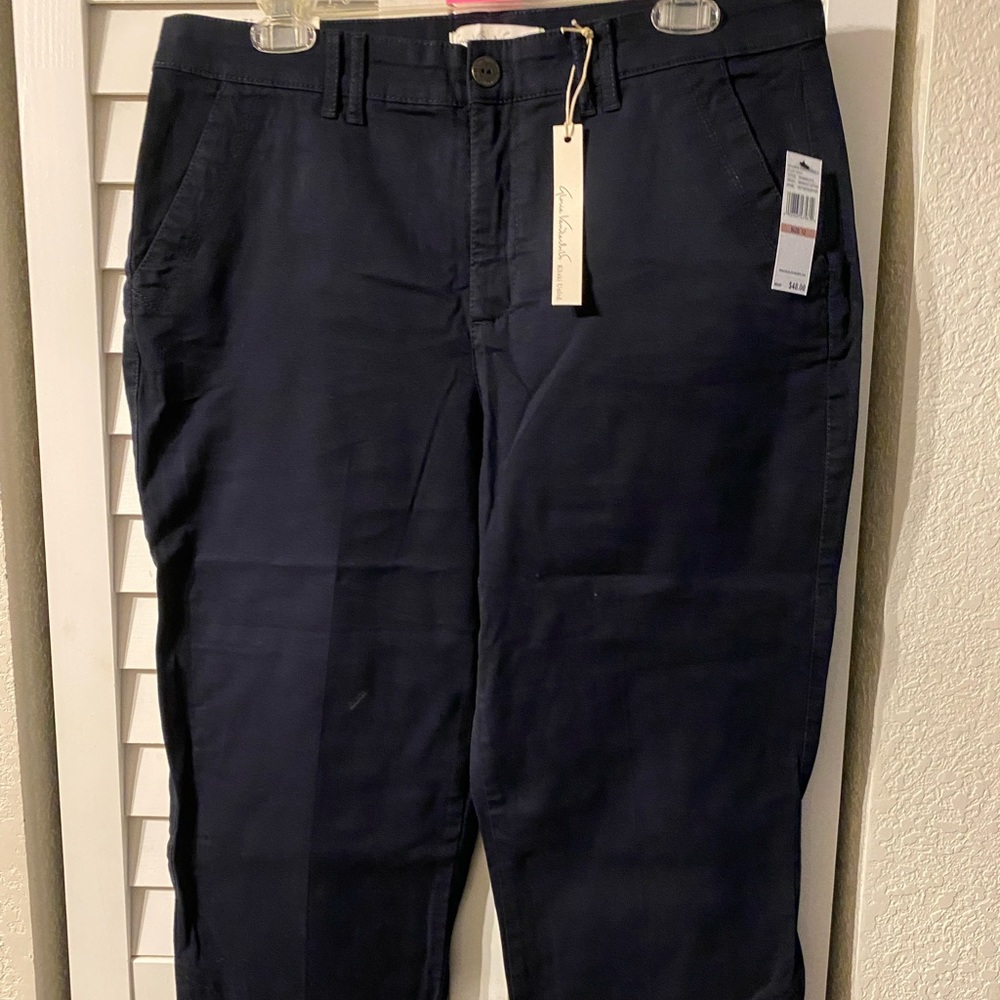 Gloria Vanderbilt Violet Slim Trouser Capri